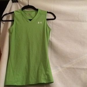 Under Armour sleeveless heat gear top